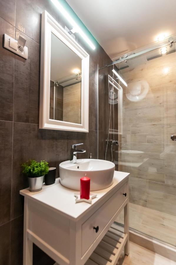 Mala Sava Apartmani Белград Екстериор снимка
